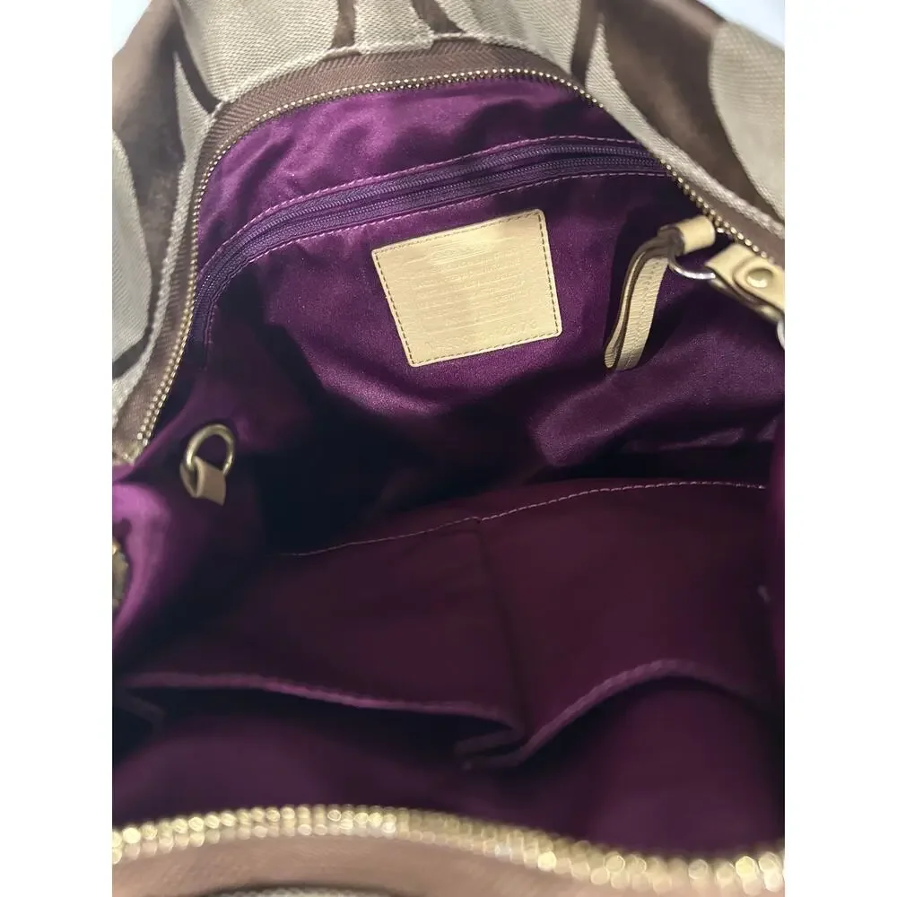 Coach Carly Hobo Beige Signature Canvas and Leather shoulder bag - Picture 6 of 10